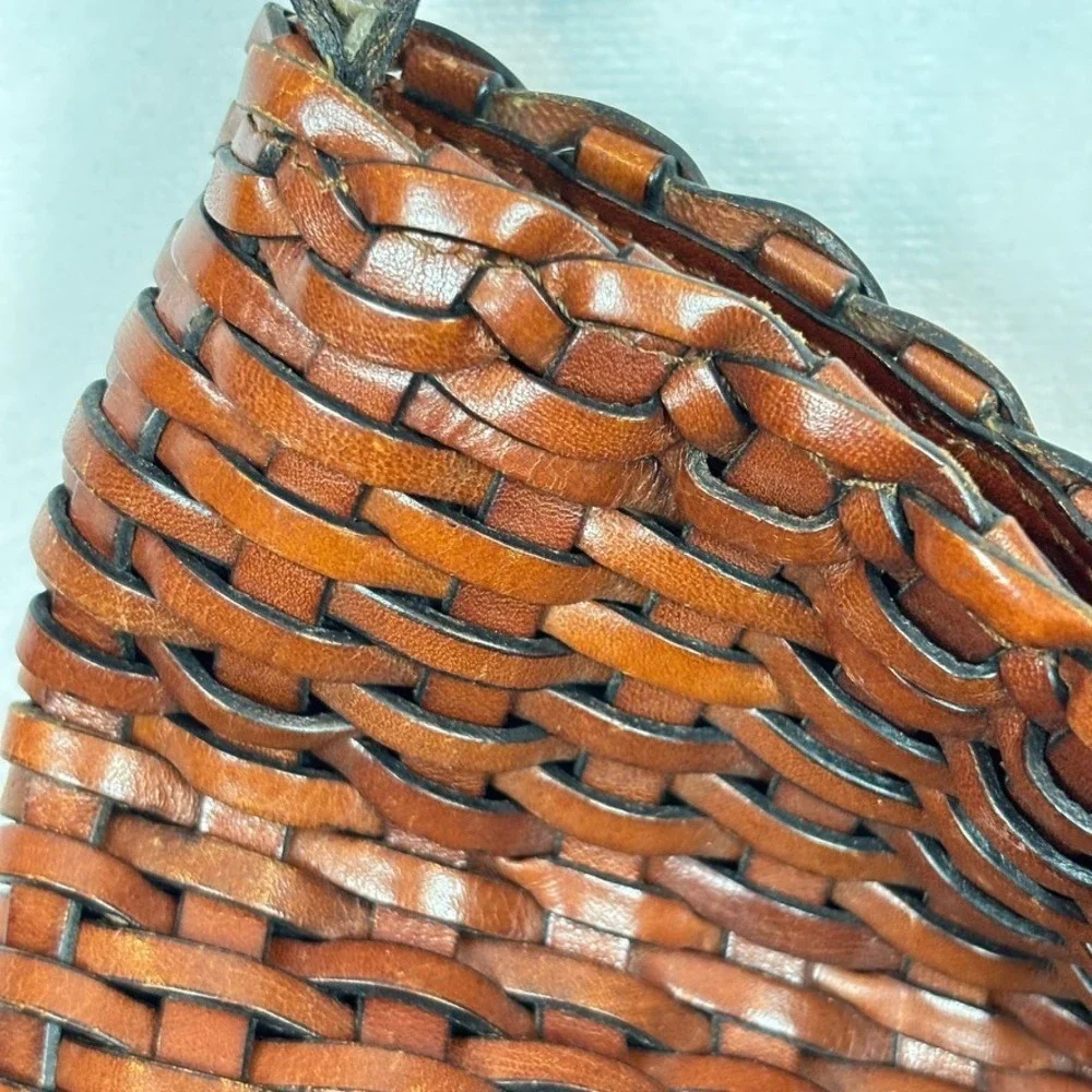 VTG BONANI Basket Weave Leather Crossbody Shoulder Bag‎ Purse Boho Unique